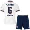 Goedkope FC Bayern München Kimmich 6 Kids Uittenue 2026-27 Goedkope FC Bayern München Kimmich 6 Kids Uittenue 2026-27
